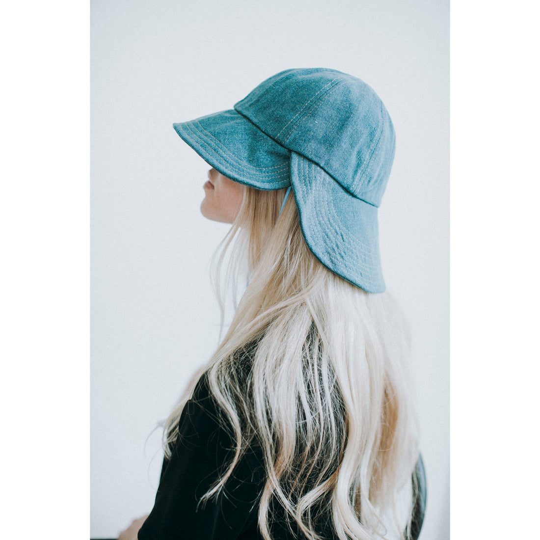 Hansel from Basel Tulip Bucket Hat in Denim